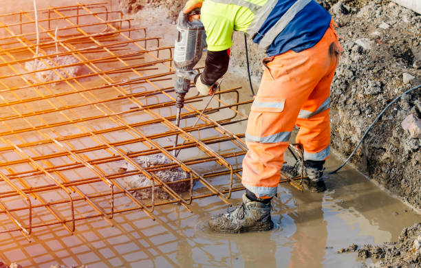 Best Concrete Driveway Installation  in Kissimmee, FL